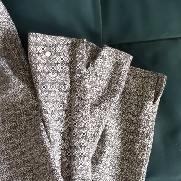 H&M Medallion Black White Ankle Trouser - Picture 4 of 5